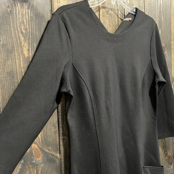 J. McLaughlin Catalyst Dress M Black 3/4 Sleeves Pockets Stretch Knee Length - Picture 2 of 11